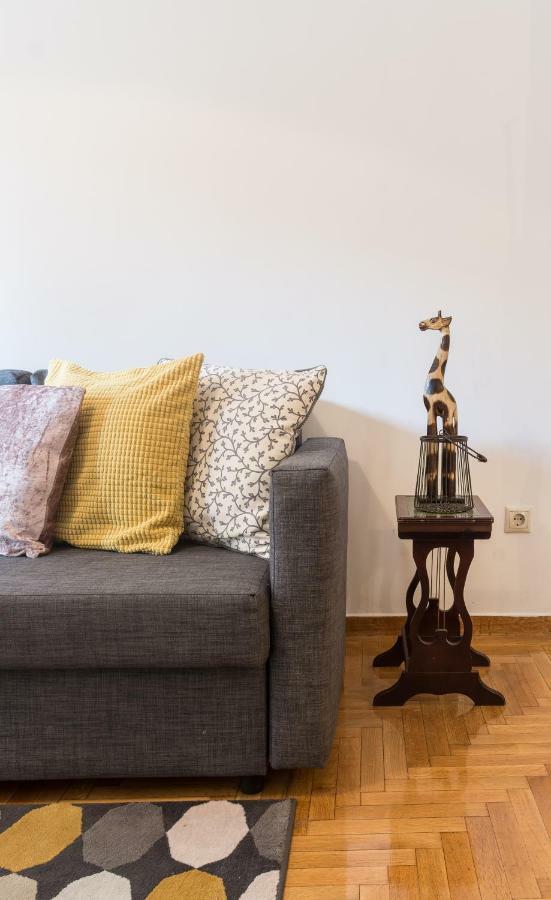 1 Km From The Acropolis 1 Bedroom Apt Netflix And Washing Machine Athens Ngoại thất bức ảnh